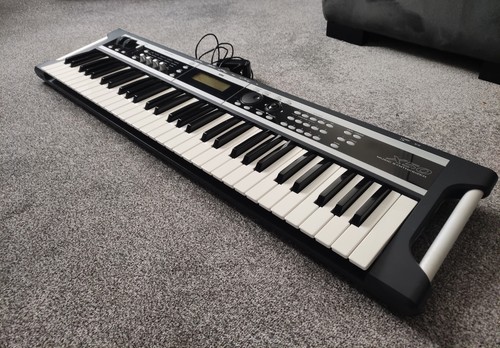 Korg x50 keyboard - , synth