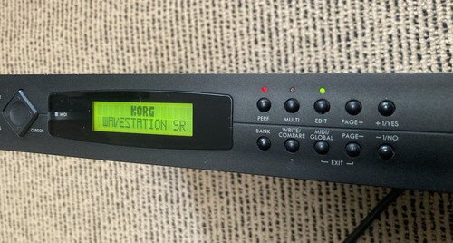 Korg wavestation rack - sr,