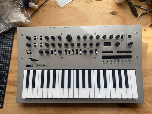 Korg minilogue polyphonic - korg,