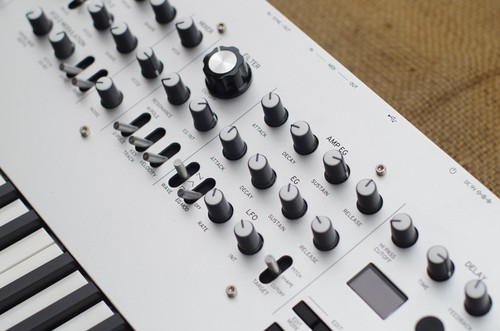 Korg minilogue polyphonic - korg,