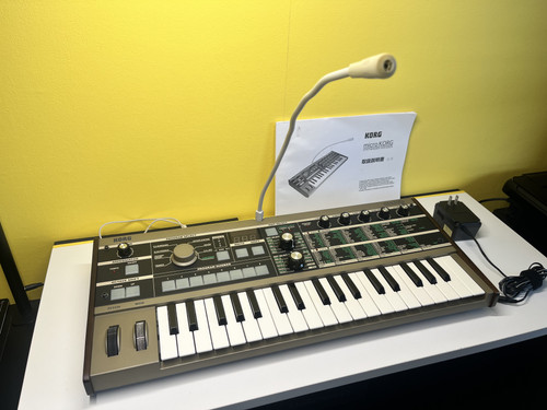 New unused korg microkorg - unused,
