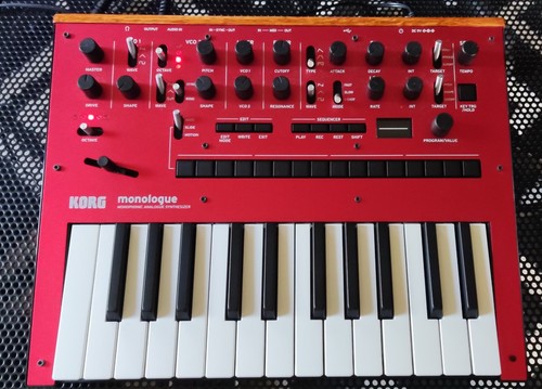 Korg monologue synthesizer - synthesizer,