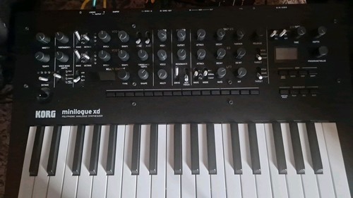 Korg minilogue - minilogue, xd
